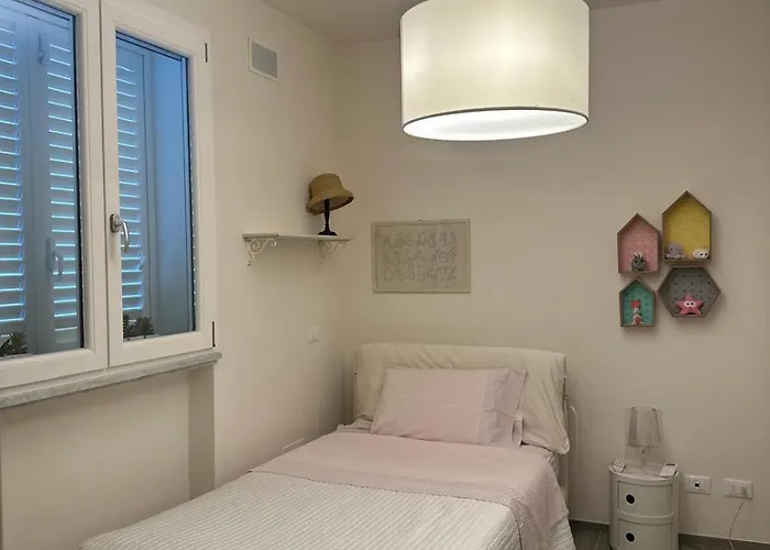 Villino Lavinia Марина-ди-Пьетрасанта