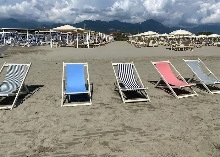 Villa Villino Lavinia Marina di Pietrasanta