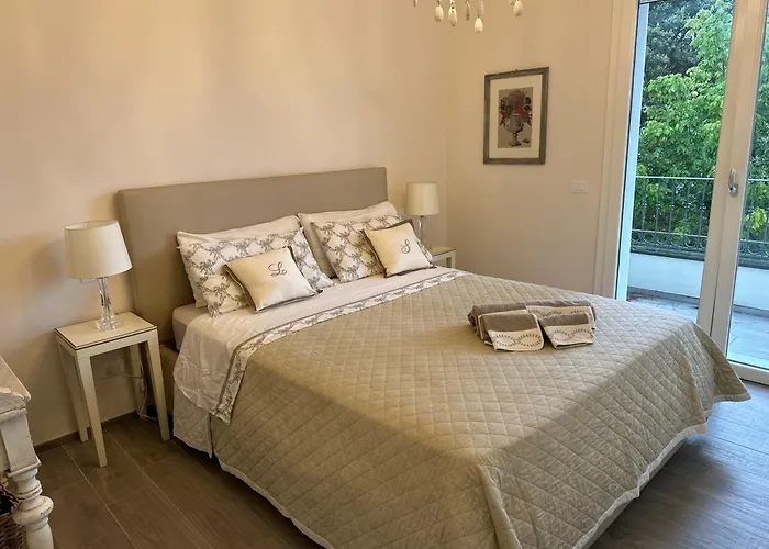 Villa Villino Lavinia Marina di Pietrasanta